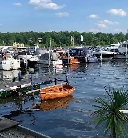 Schiffspension Luise Potsdam