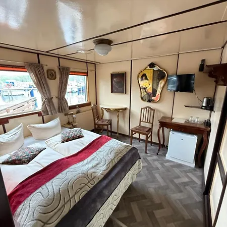Hotel en barco Schiffspension Luise