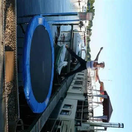 Schiffspension Luise Hotel en barco